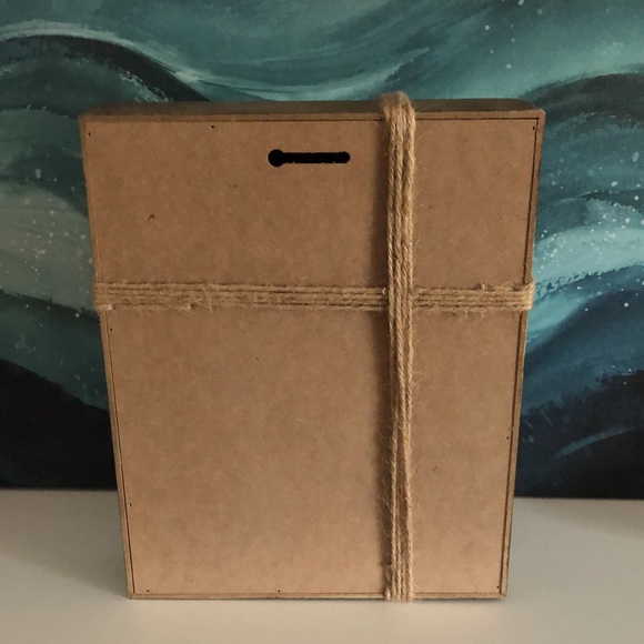 God grant me serenity wall plaque. 9.5 by 12 inches - Picture 4 of 6